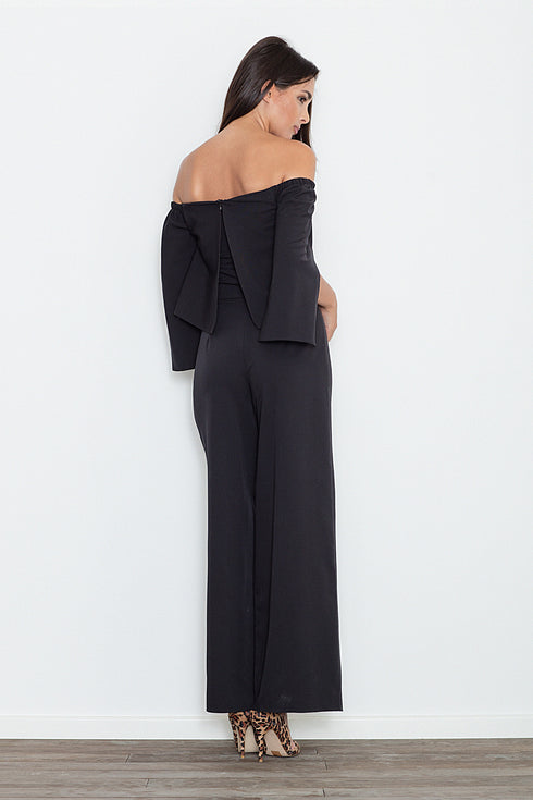 Suit model 77058
